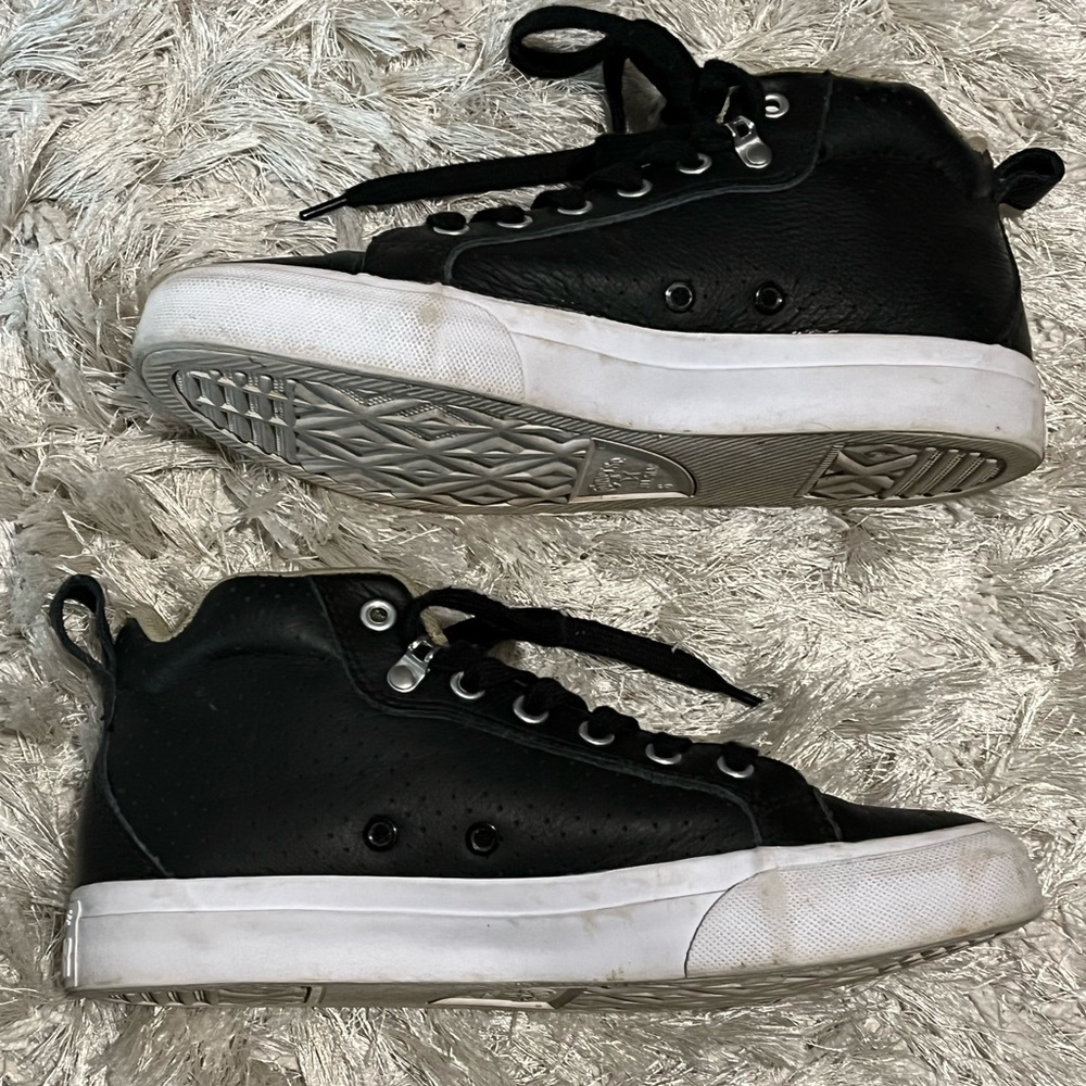 Converse ALL STAR Fulton Black Leather Mid Unisex 6Y Women 7.5 / 151051C -no box